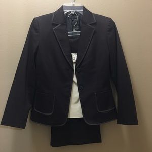 Antonio Melani Two Piece Suit With Camisole